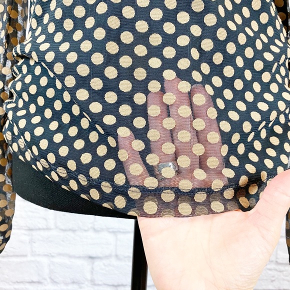 **SOLD** Chico’s Sheer Polka Dot Print Top - Picture 5 of 12